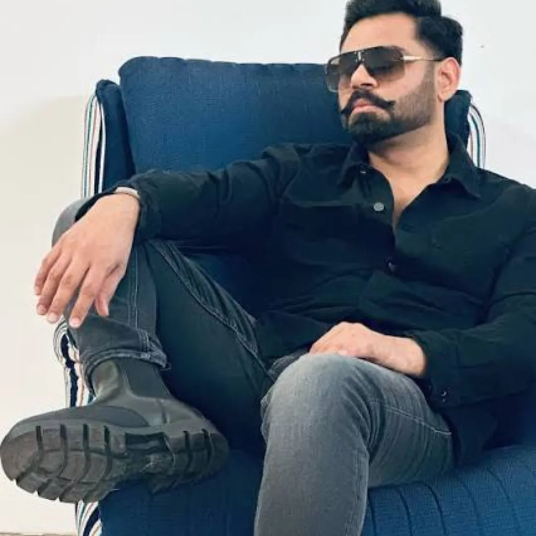 Anjum Batra as Lakhmir Mintu