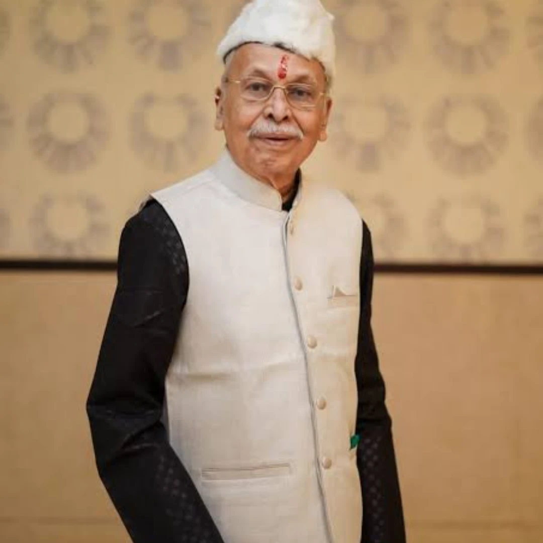 Jayant Sawarkar as Swami