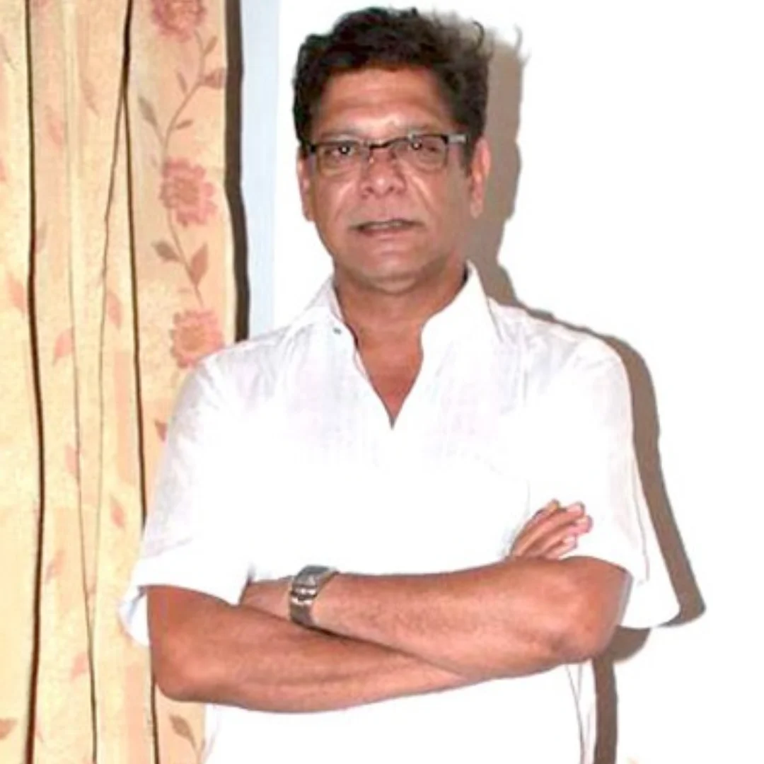 Mohan Joshi as Swami Samartha