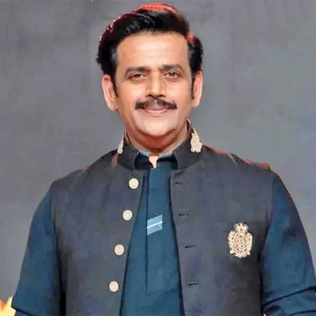 Ravi Kishan as Visheshwar D. Tyagi