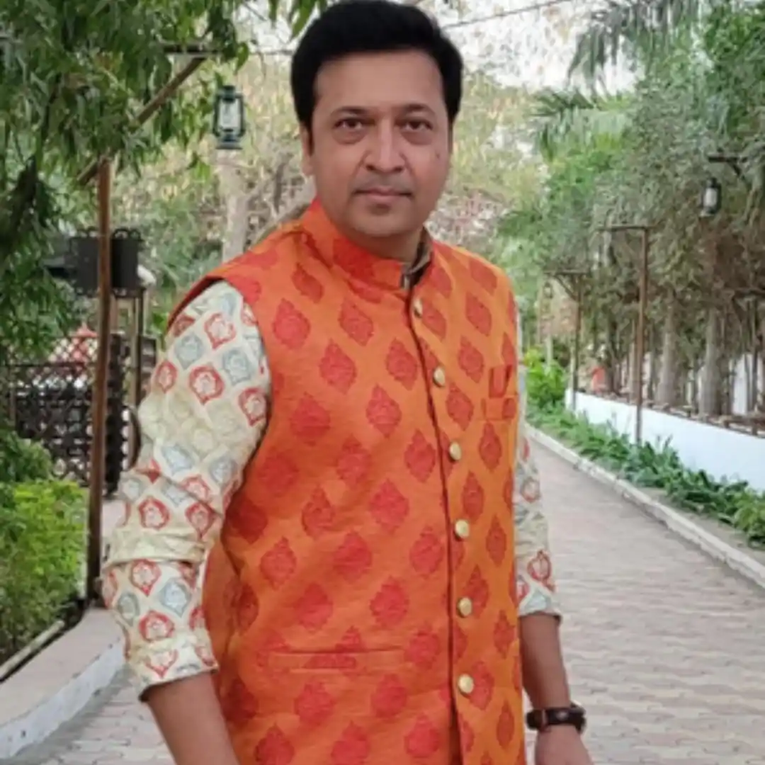 Sachin Parikh as Prabhat Singh Chauhan