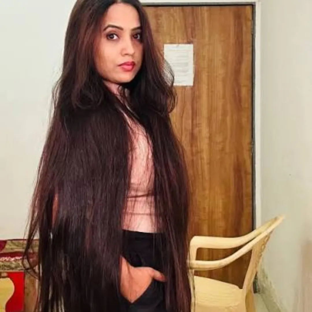 Sheeba Azhar Samrat as Savitri