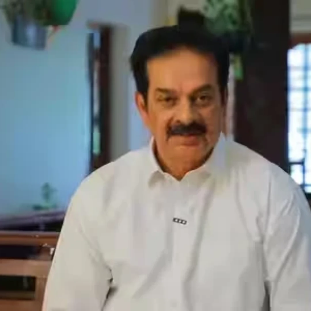 Devan as MLA Shankar