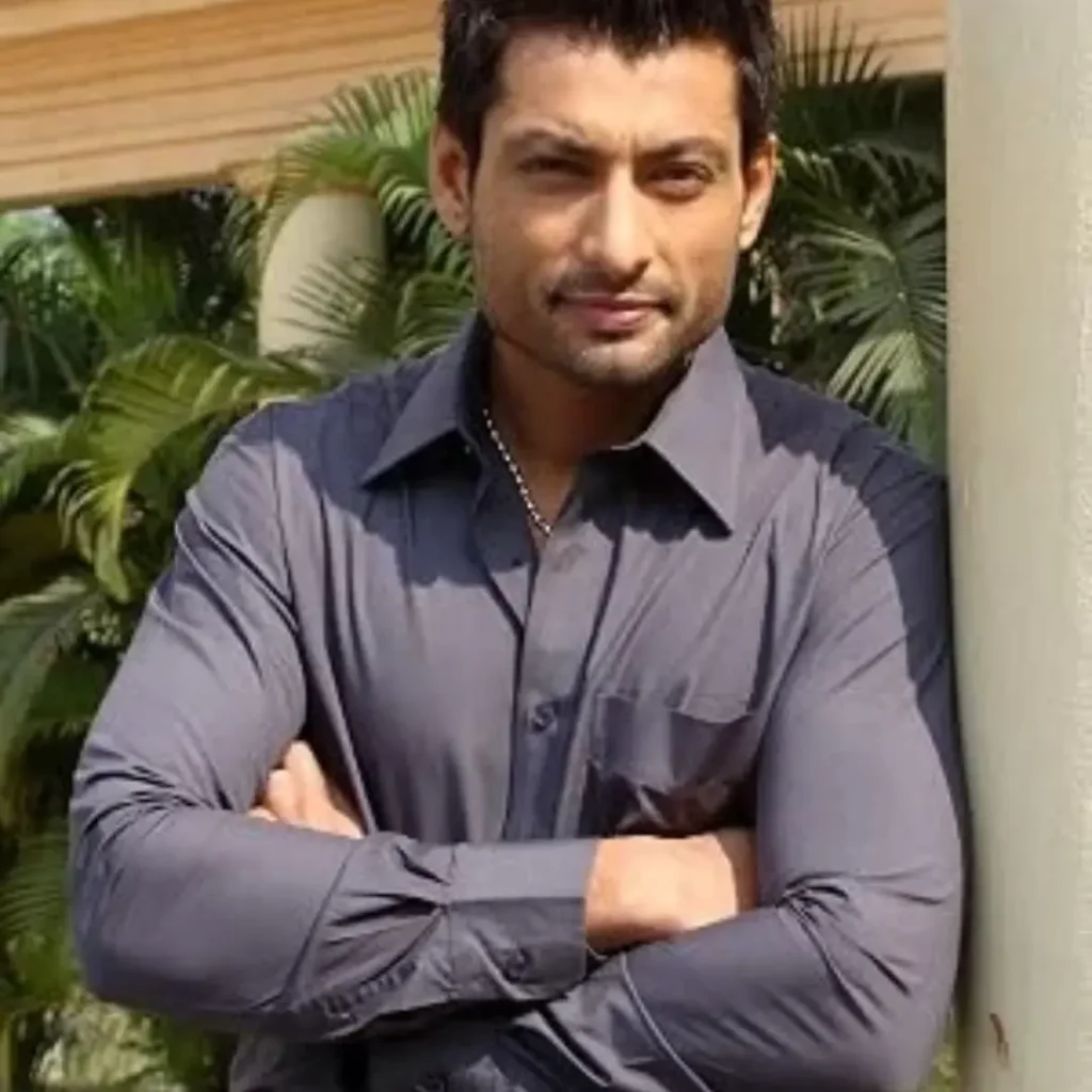 Sanjeev Tyagi as Abhimanyu Jindal