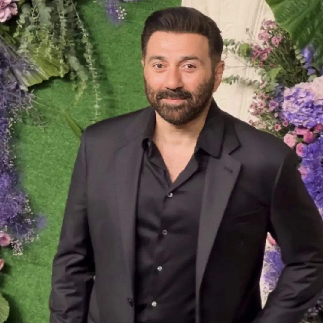 Sunny Deol as Arjun Mehra  Ikka
