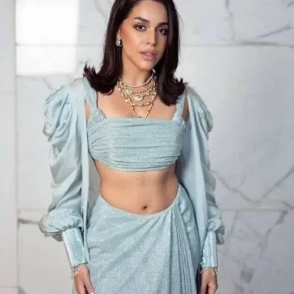 Naila Grewal as Ananya Shroff