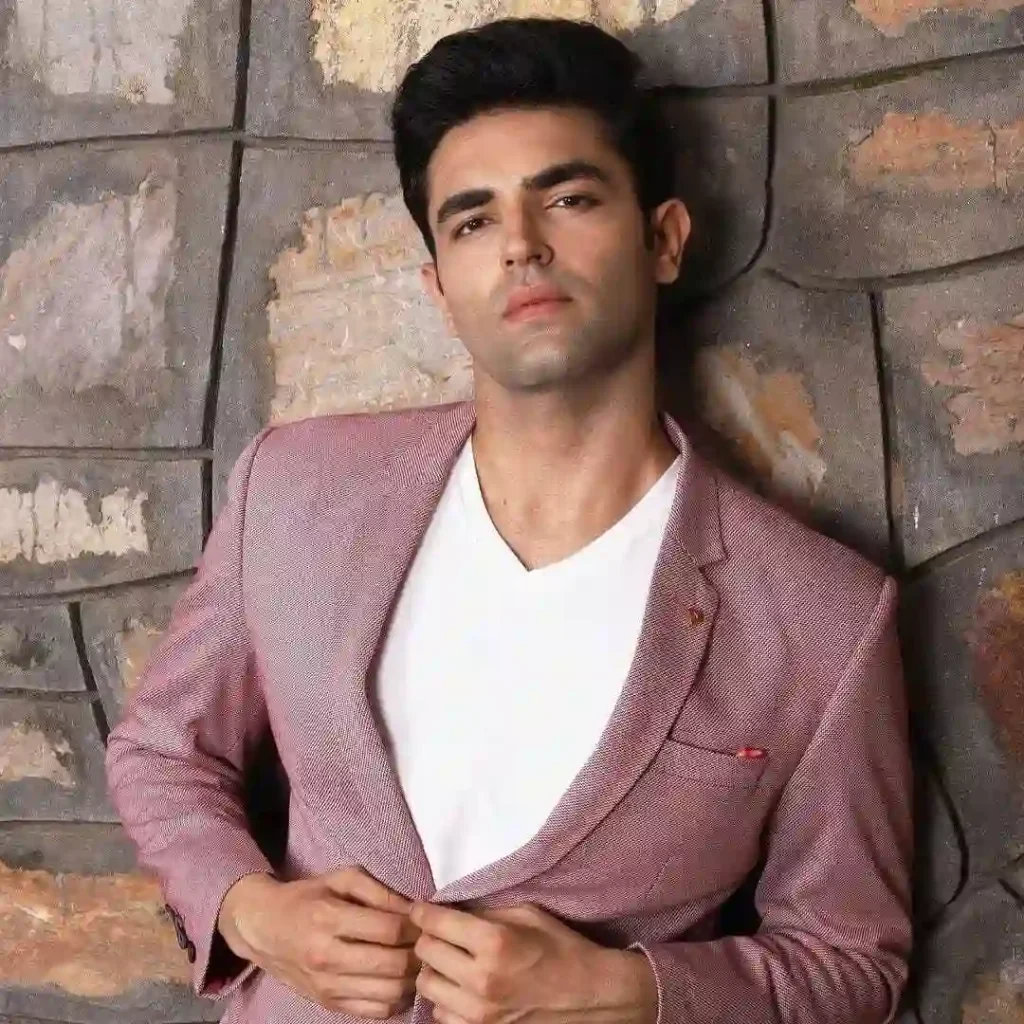 Arav Chowdhary as Dasharath