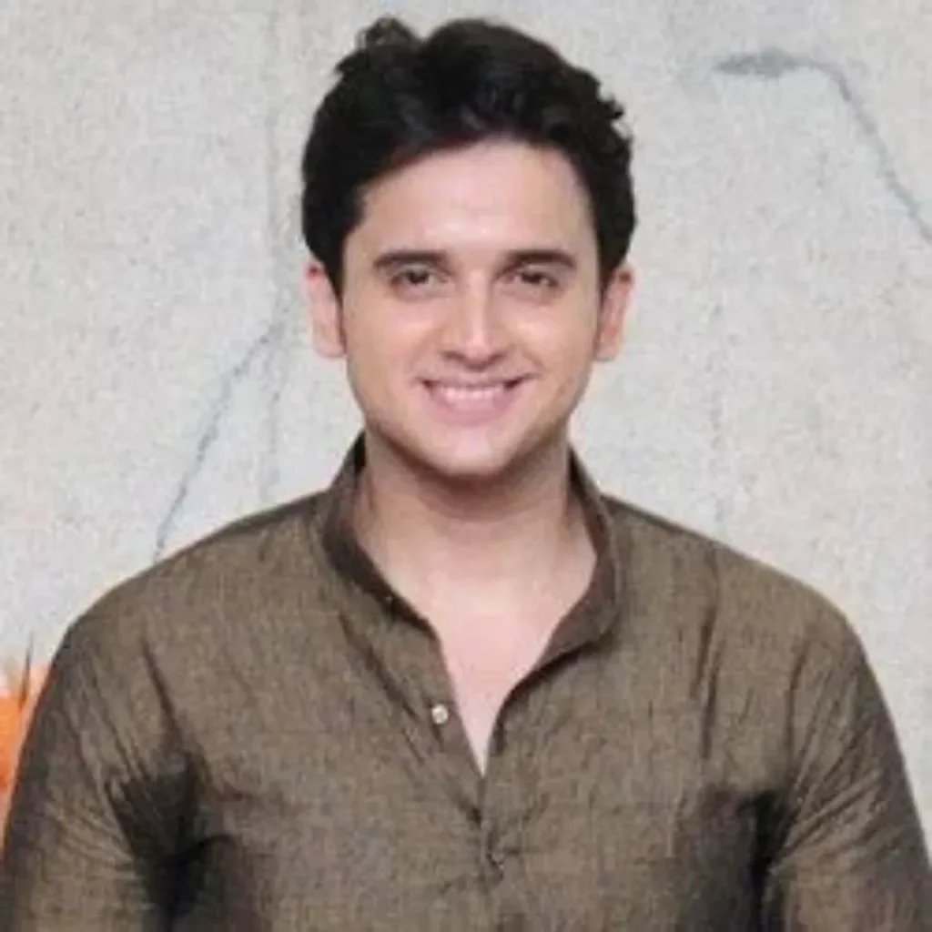 Sujay Reu as Shri Ram